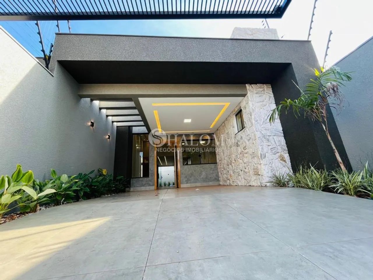 Casa à venda em Maringá, Vila Santa Izabel, com 3 quartos, com 110 m²