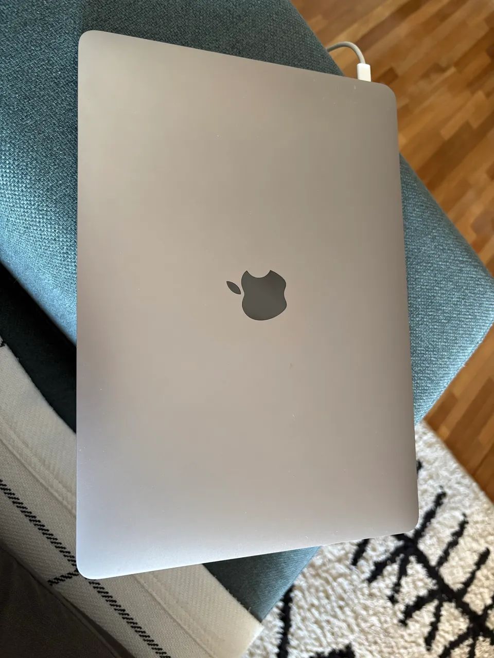 MacBook Air 13 - 2019 com carregador  - Foto 2