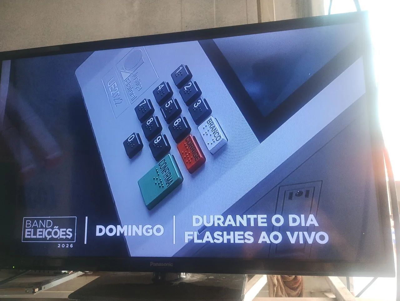 Tv Panasonic 32 Polegadas Digital  - Foto 3