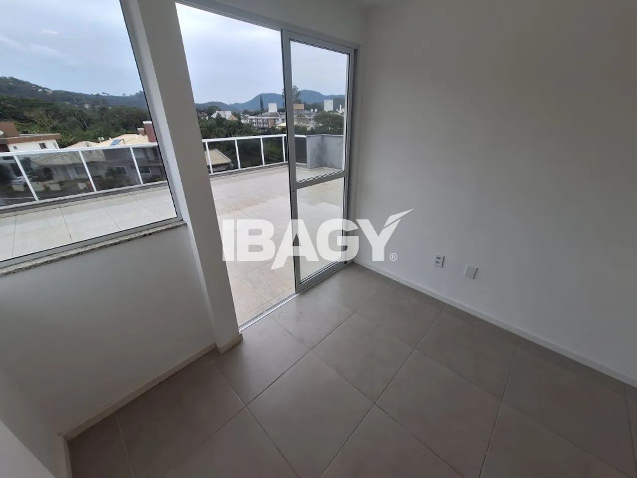 Excelente Apartamento 1 dormitório(s) em Cachoeira do Bom Jesus - Florianópolis - Foto 3