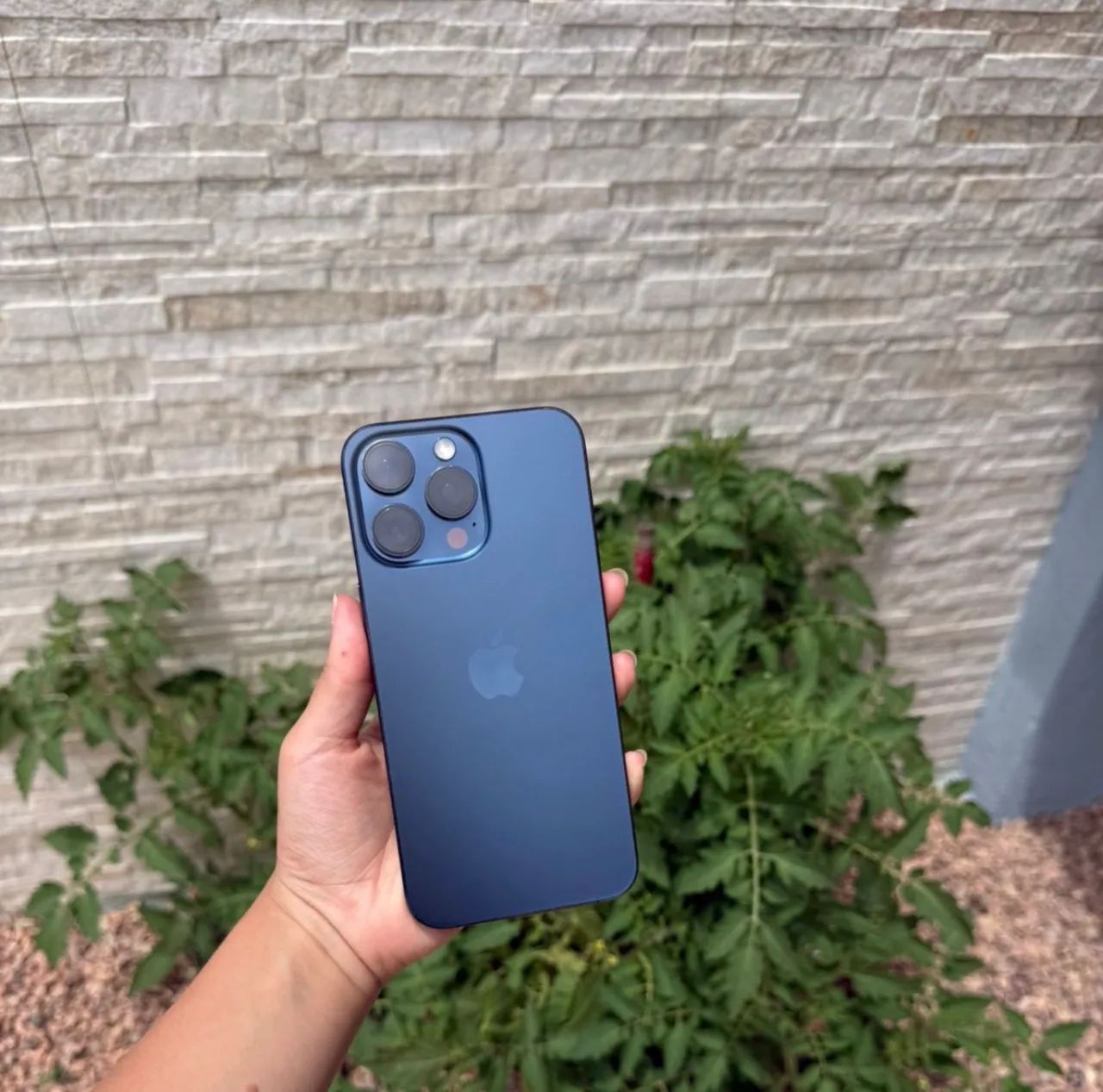 iPhone 15 PROMAX  - Foto 2