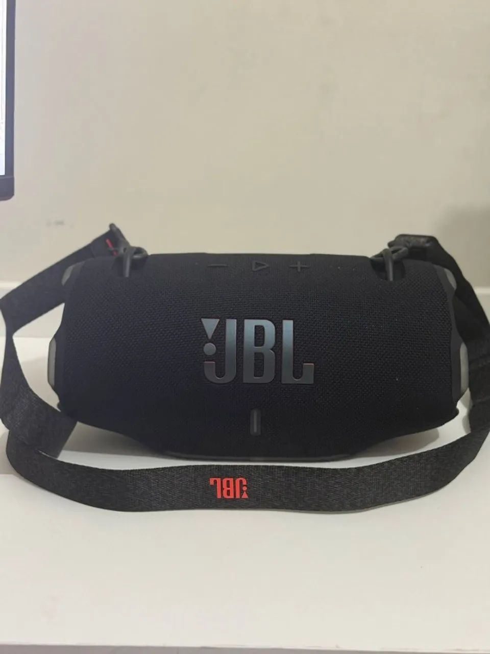 Caixa de Som Bluetooth Portátil Xtreme 4 JBL Cor Preta - Foto 3