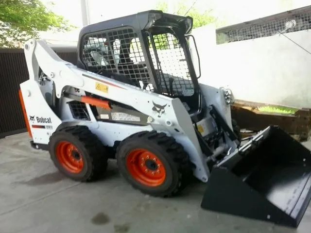 Mini Carregadeira Bobcat S530 2014