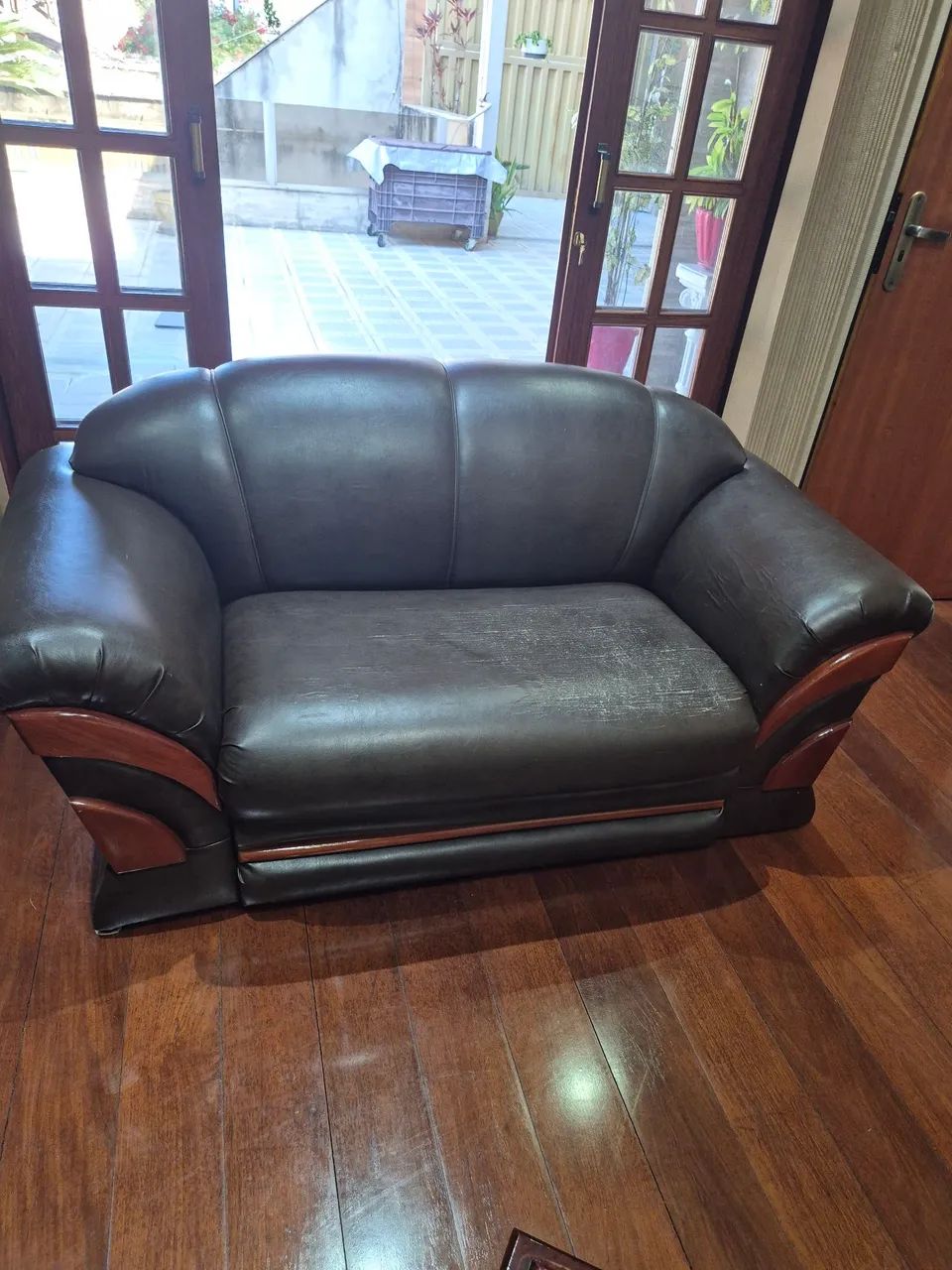 CONJUNTO DE SOFÁ COM MESA DE ESTAR - Foto 2