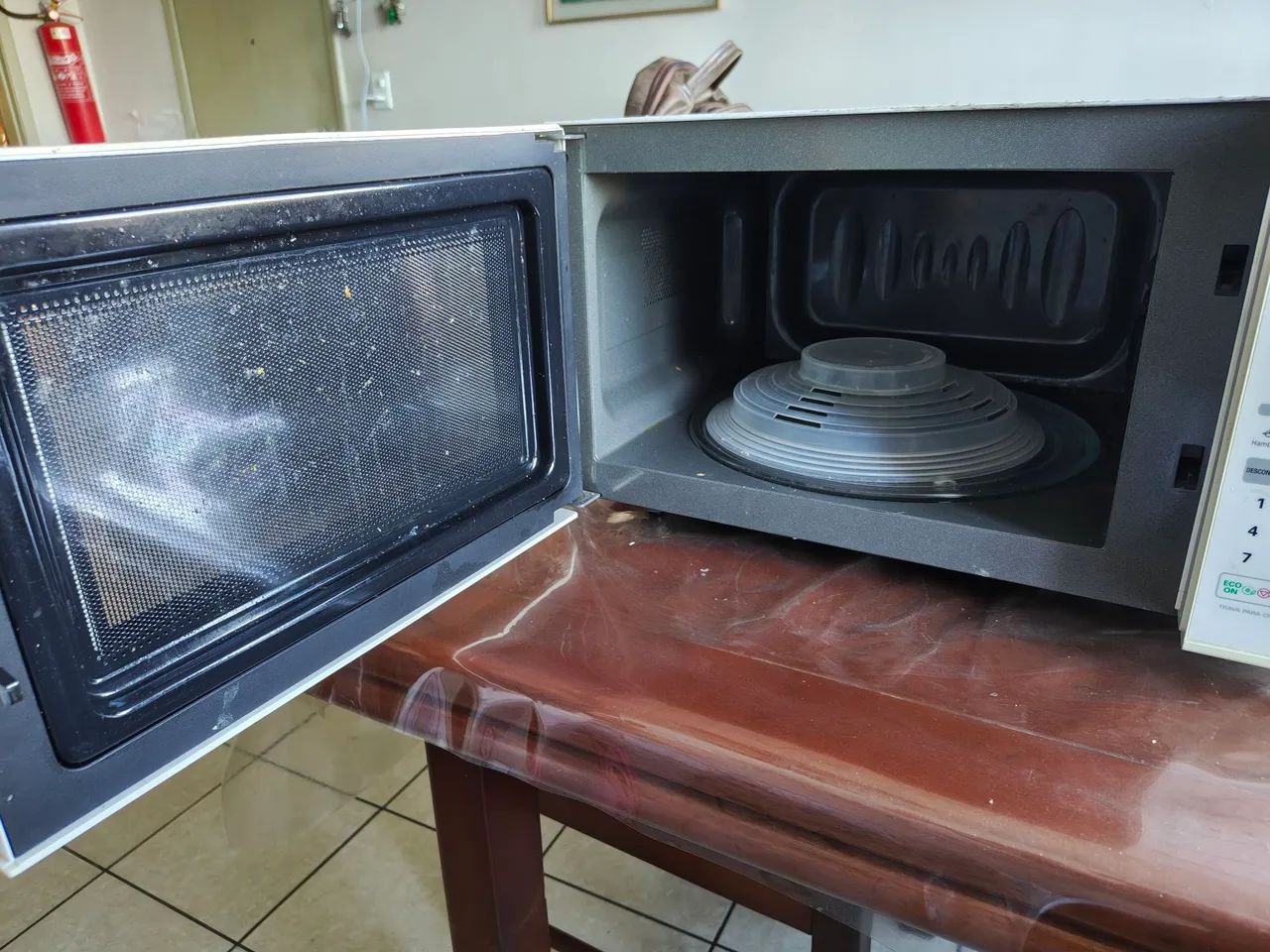 (SUCATA) Micro-ondas LG Modelo MS3052RA - Foto 2