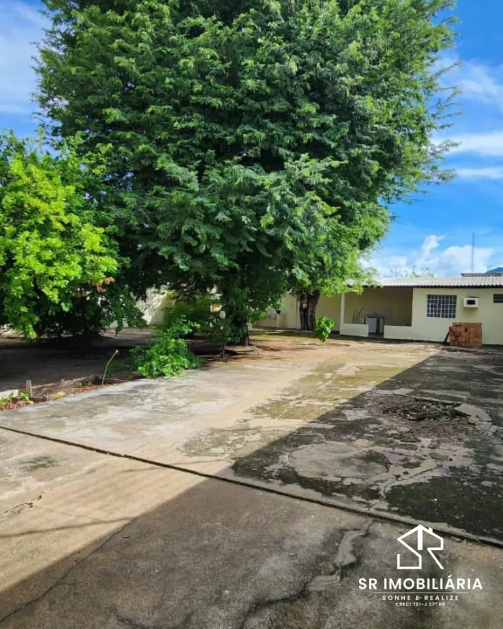 Vende-se casa no São Francisco com 04 quartos e piscina e terreno de 1.068m° - Foto 5