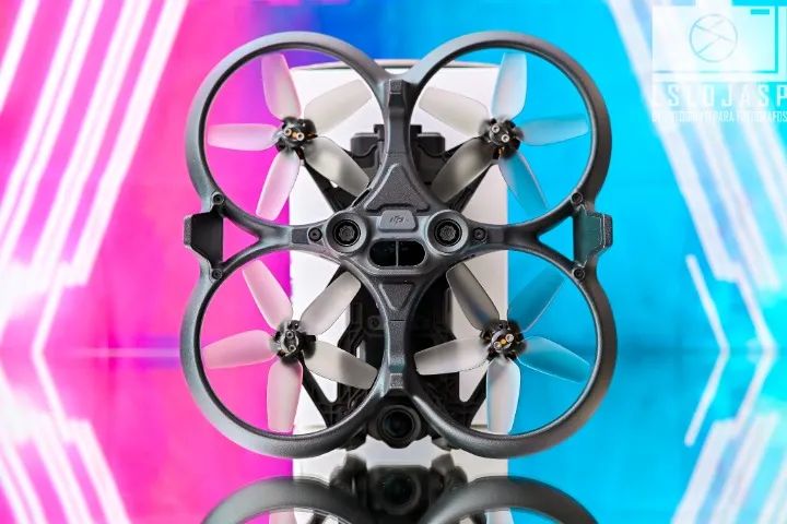 Drone DJI Avata 1 FPV 4k 60fps (Aeronave + Bateria) - Foto 2