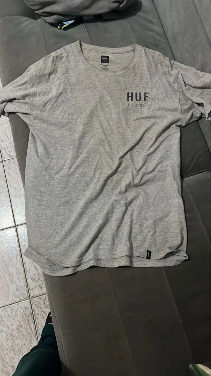 Camiseta huf cinza  - Foto 2