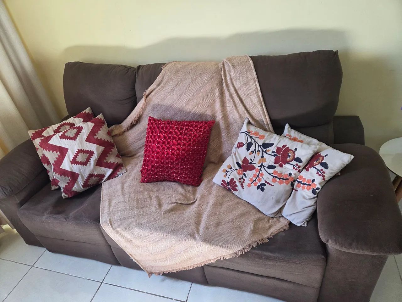 Sofá 3 lugares 