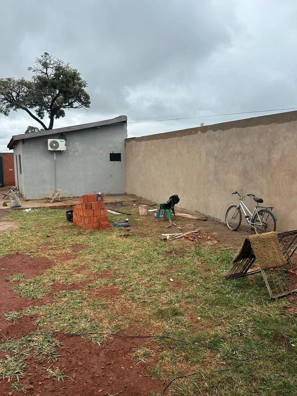 Casa de oportunidade!! Troco por carro!! Mais barata do guaicurus!
