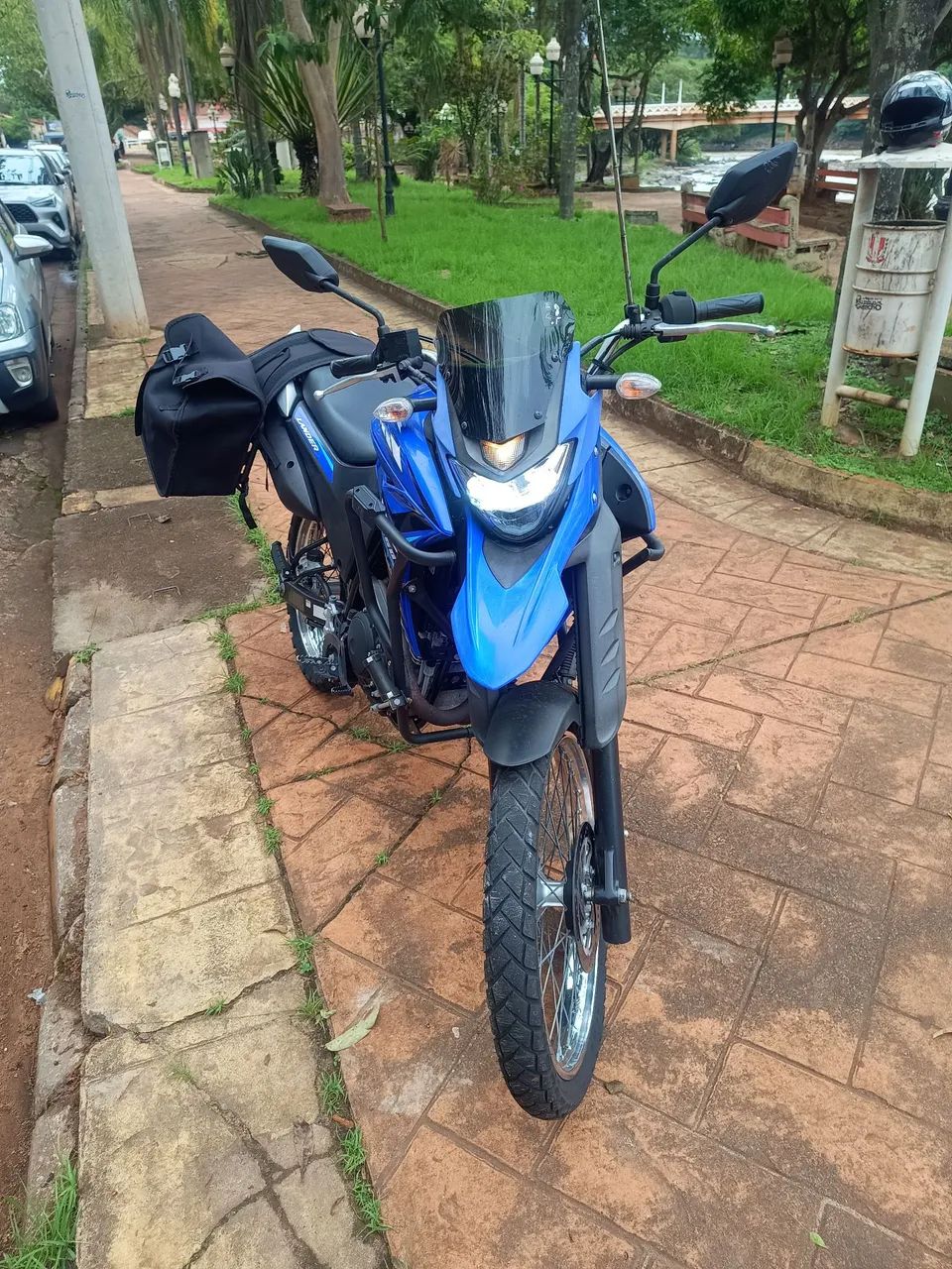 Vendo Lander 250 cc, muito nova - Foto 4