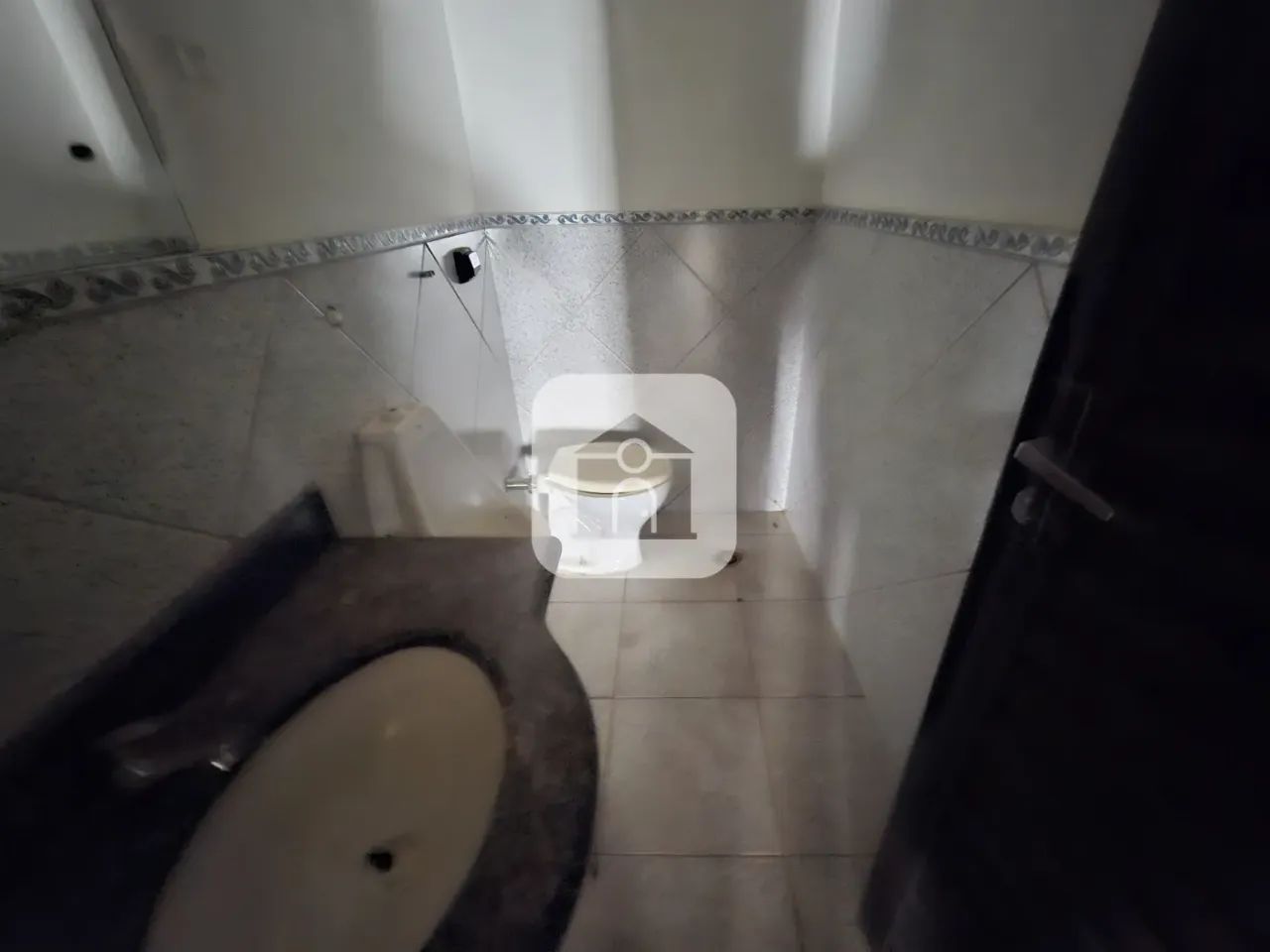 Loja comercial para locação e venda bairro Centro. - Foto 5