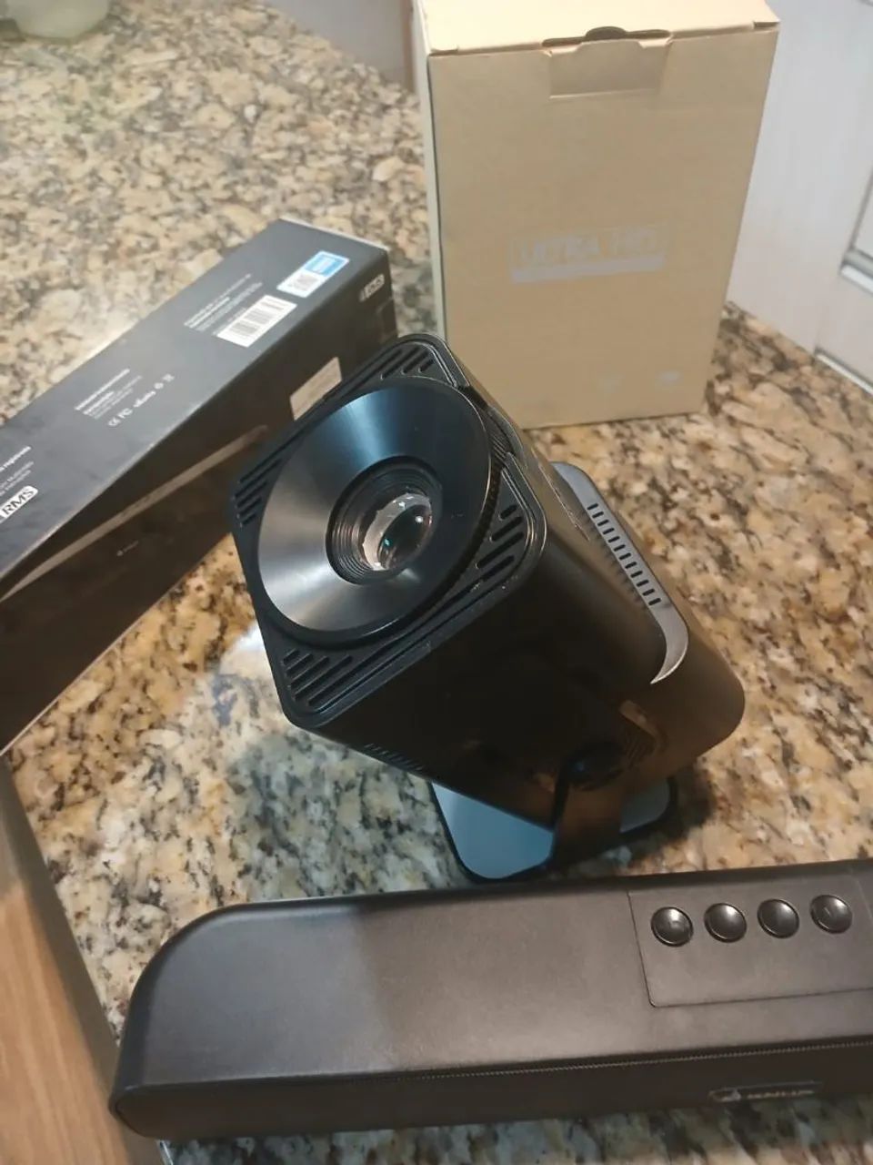 Projetor Portátil FullHD Smart - Foto 2