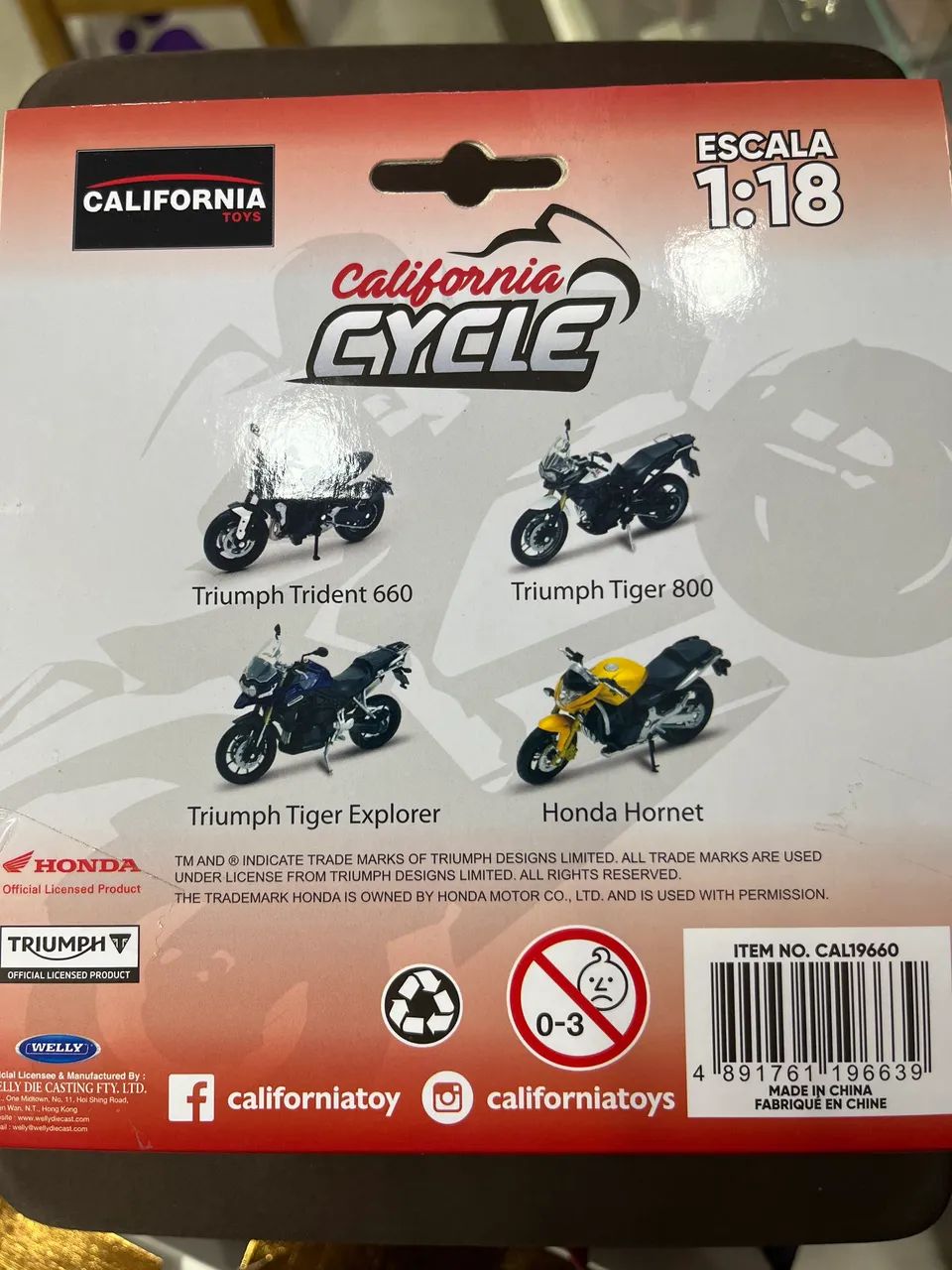 Moto miniatura Triumph Trident 660 - Foto 2