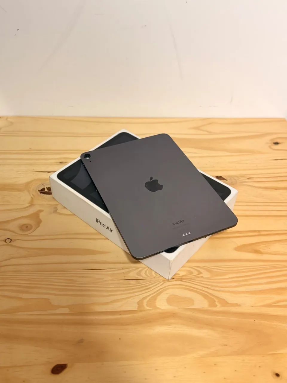 iPad Air 5ª Geração (M1) - 10,9 Pol. 64GB - Foto 4