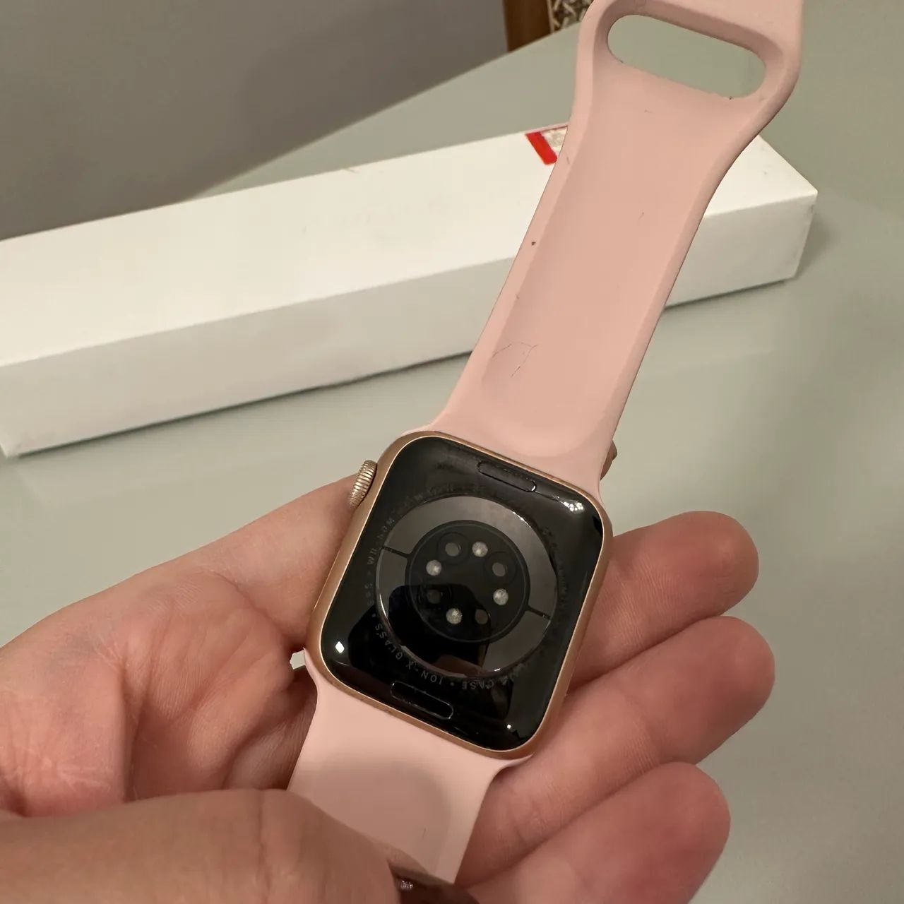 Apple watch rose série 6 40 mm  - Foto 6