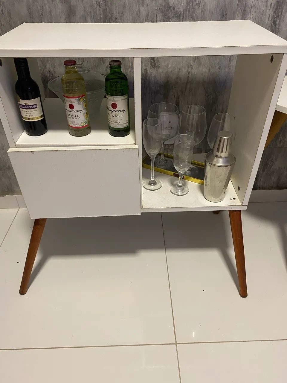 Aparador bar