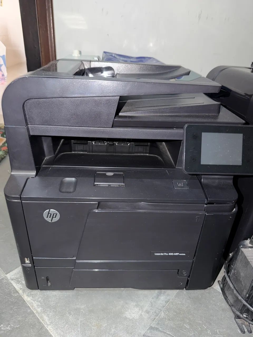 Multifuncional hp m425dn