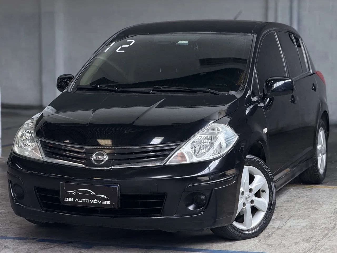 Nissan Tiida S 1.8 MT 2012