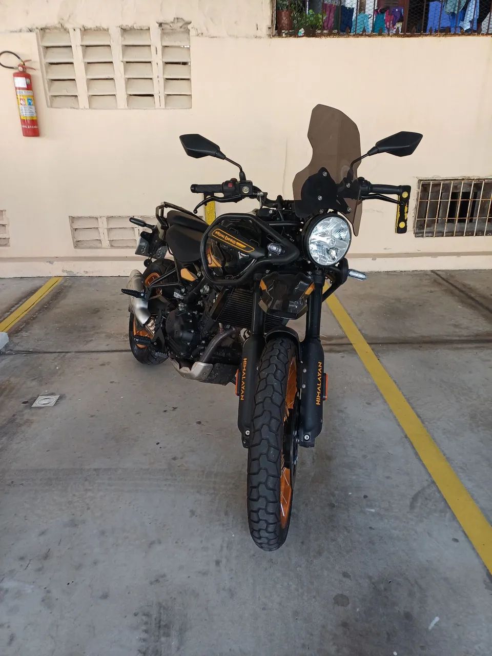 Royal enfild himalayan  450