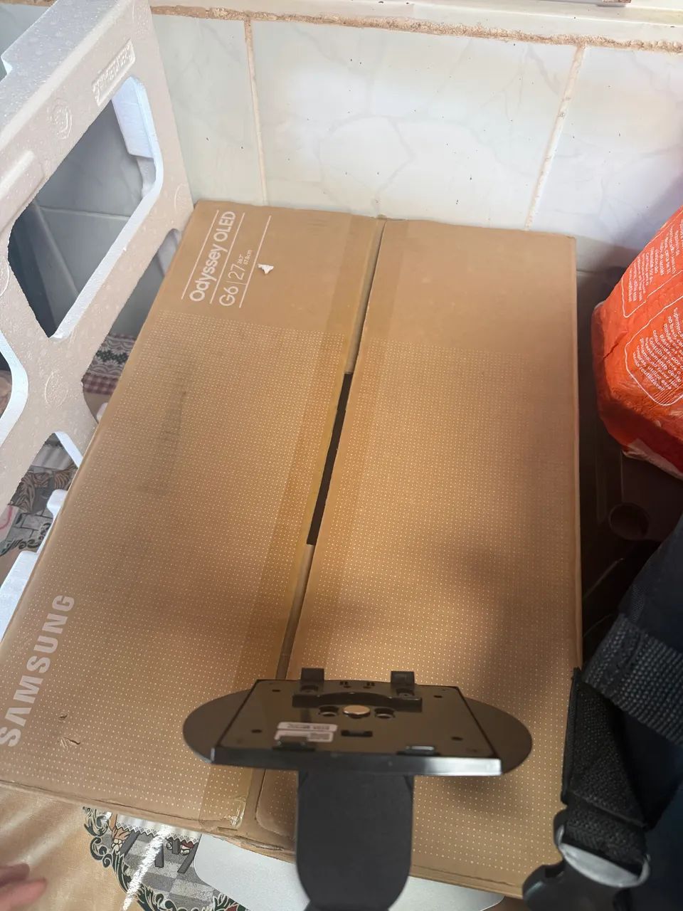 Monitor G6 ODISSEY OLED SAMSUNG - Foto 2