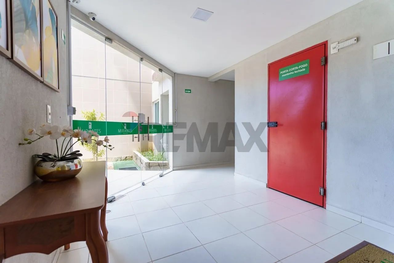 Apartamento Mobiliado de 77 m² com 2 Vagas de Garagem no Coité - Foto 2