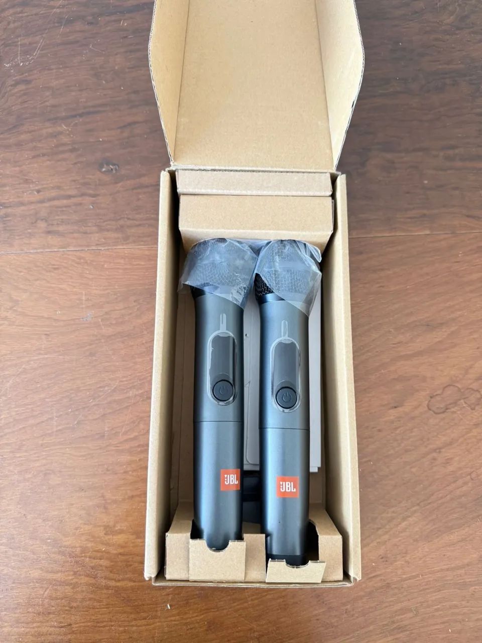 Microfone wireless JBL a pilha  - Foto 2