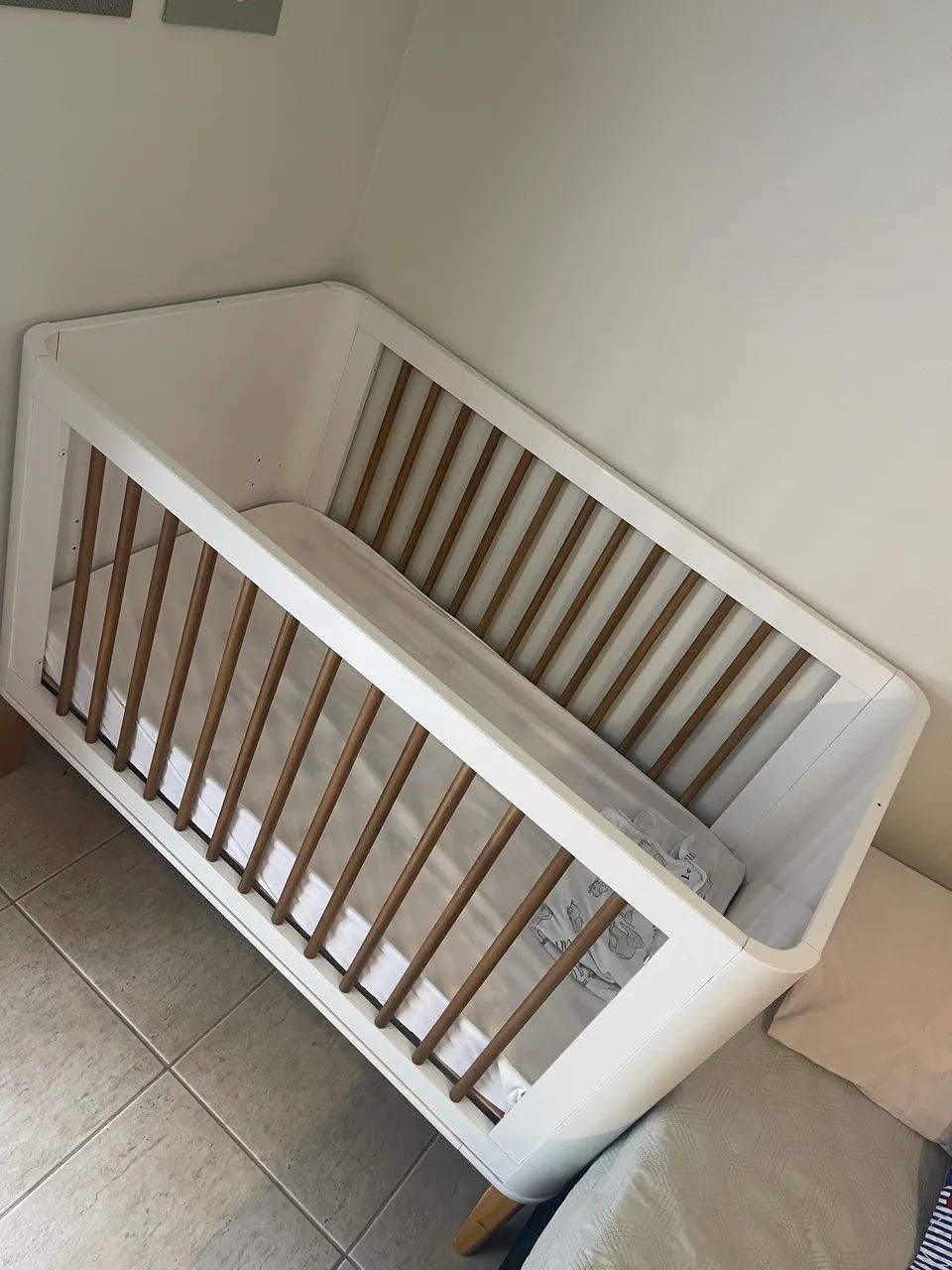 Berço 2 em 1 boom Reller (berço e mini cama )