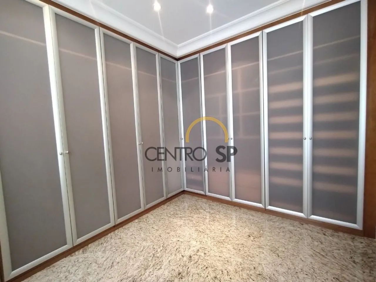 Edifício Marselha, Apartamento com 4 dormitórios, 420 m² - Foto 4
