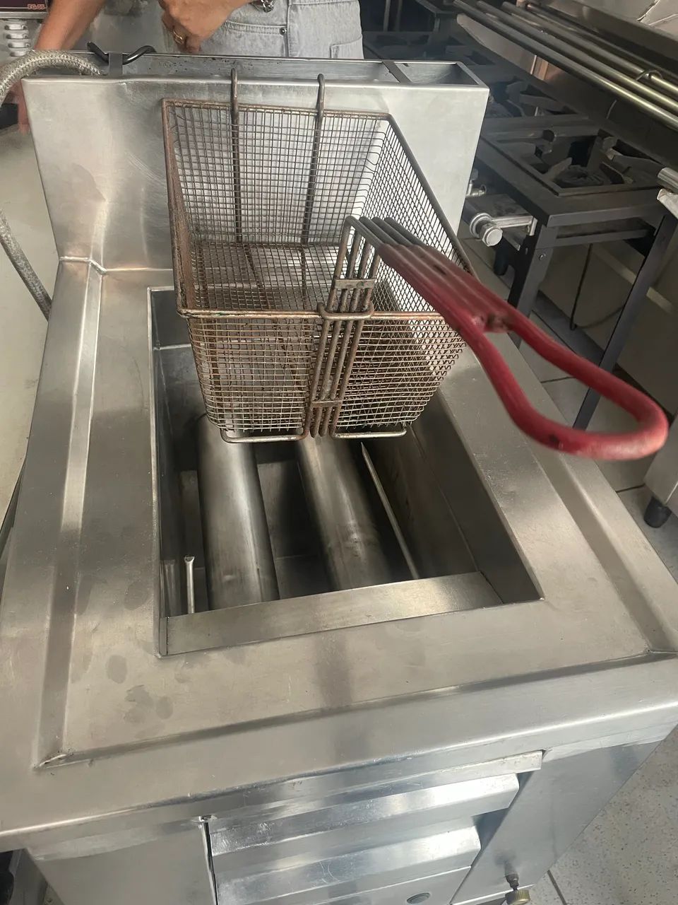 FRITADEIRA INDUSTRIAL EM INOX - Foto 2