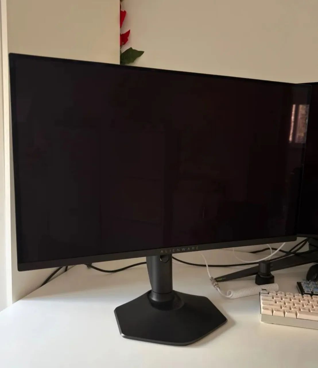 Monitor Alianware 360hz OLED - AW2725DF