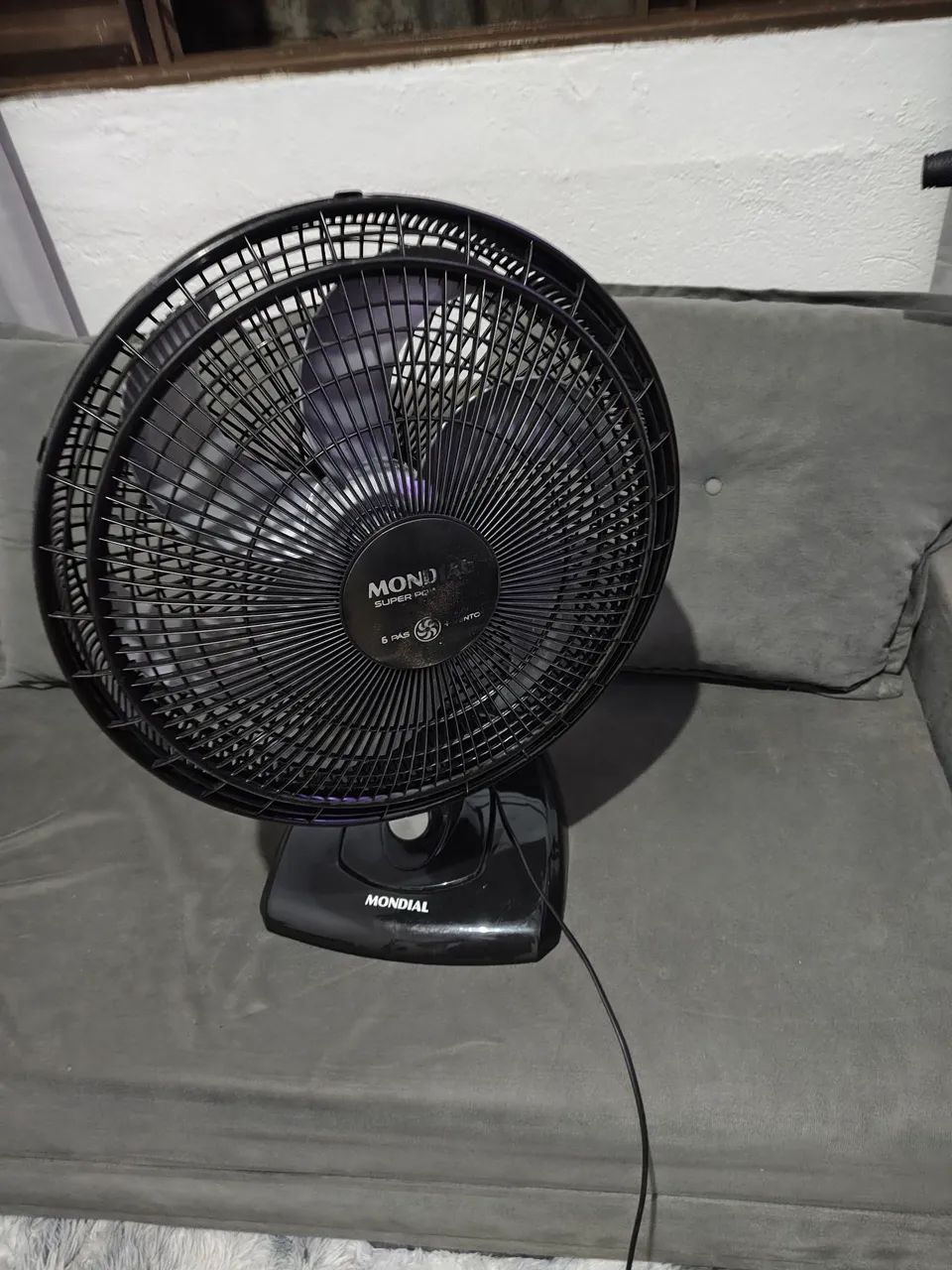 Ventilador e capacete 