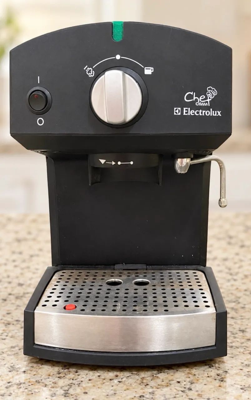 Cafeteira Expresso Electrolux Chef