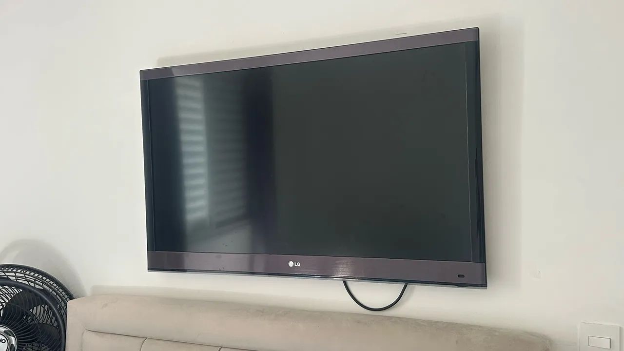 TV LG 42 Polegadas LED - Funcionando Perfeitamente 
