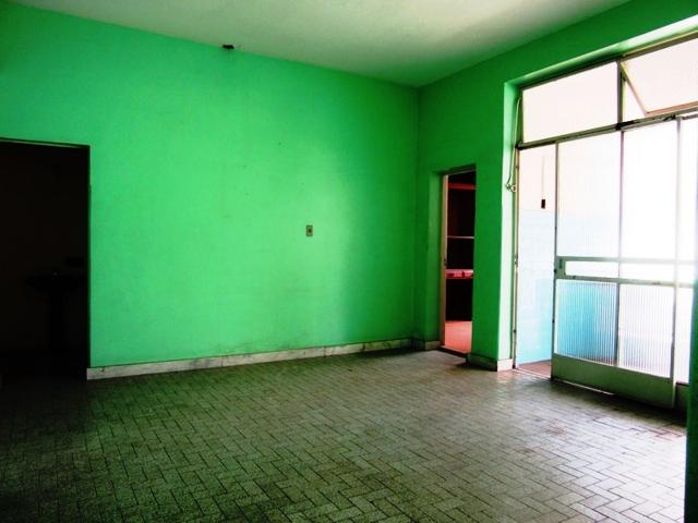 Casa ampla c/ habitese no p. eustáquio, próx. a nino. 04 vgs livres, 04 qts, 03 banhos. - Foto 7