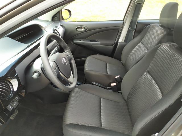 Etios Sedan X 2019 automático - Foto 12