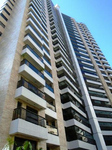 Ed. Terrasse, 169m2, 4 Suítes, Móveis Projetados, DCE, 3 Vagas e Lazer Completo