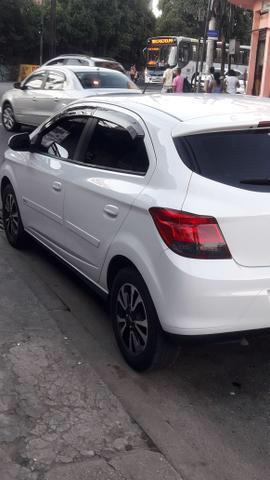 Chevrolet Onix 1.4 LTZ 2014 mais novo e completo da Olx! Confira - Foto 3