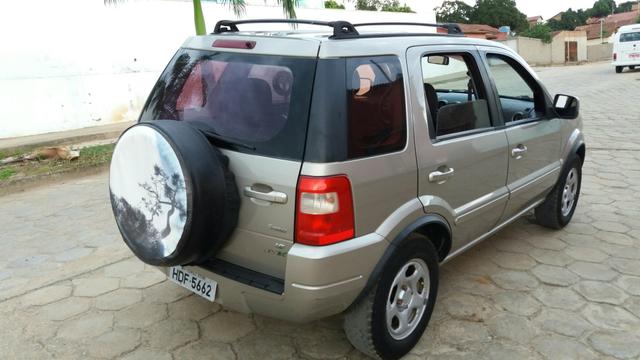 Ecosport 1.6 8v, completo muito novo - Foto 2