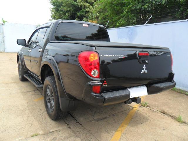 Mitsubishi L200 Triton Hpe 3.2 CD tb Int.Diesel Aut- - Foto 7