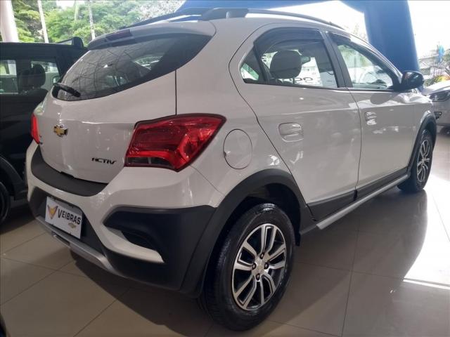 CHEVROLET ONIX 1.4 MPFI ACTIV 8V FLEX 4P MANUAL - Foto 3