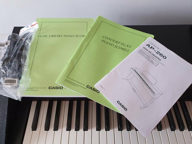 Piano Digital Casio Celviano AP 260 BK Preto c/ Banqueta + Fonte + Livros de lições - Foto 2