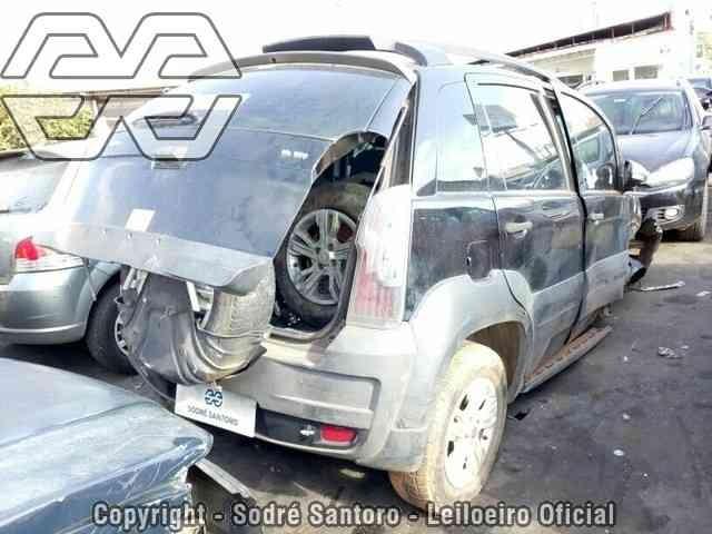 Sucata Fiat Idea Adventur 1.8 16v e.torq dualogic 2014 para venda de peças