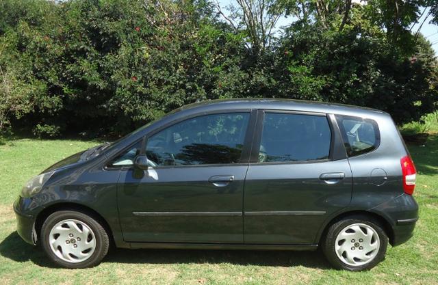 Fit 2004 LX 1.4 8v AirBag 114.000 KM Couro Ar Raridade (19.990 á vista) (21.990 p/ troca) - Foto 14