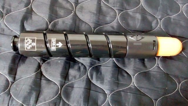 Vendo tubo de tinta Canon GPR 30 toner - Foto 4
