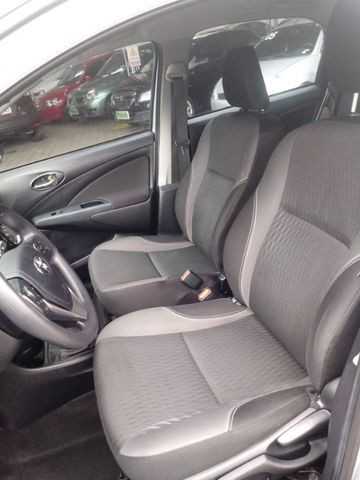 Toyota Etios 1.5 XS 2017! Único Dono - Foto 5