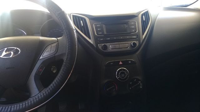 Vendo carro lindo Hb20 1.0 2016 - Foto 3