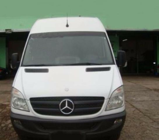 MB Sprinter Van 415 2014 com dívida