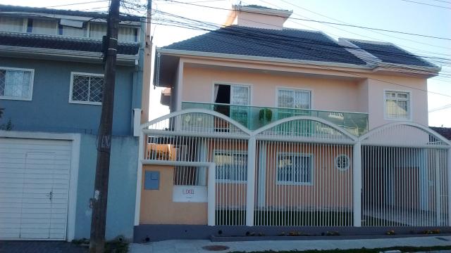 Residência 335,39 m2 . Uberaba - Curitiba -Pr; 5 Qtos