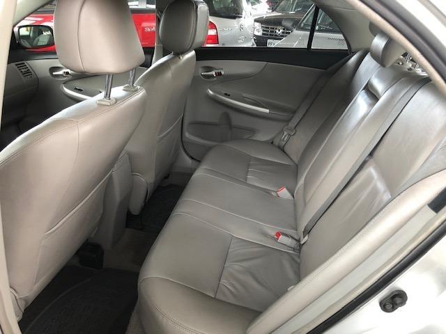 Financio e Vendo este Lindo Toyota Corolla 2012 XEI 2.0 automático - Foto 7